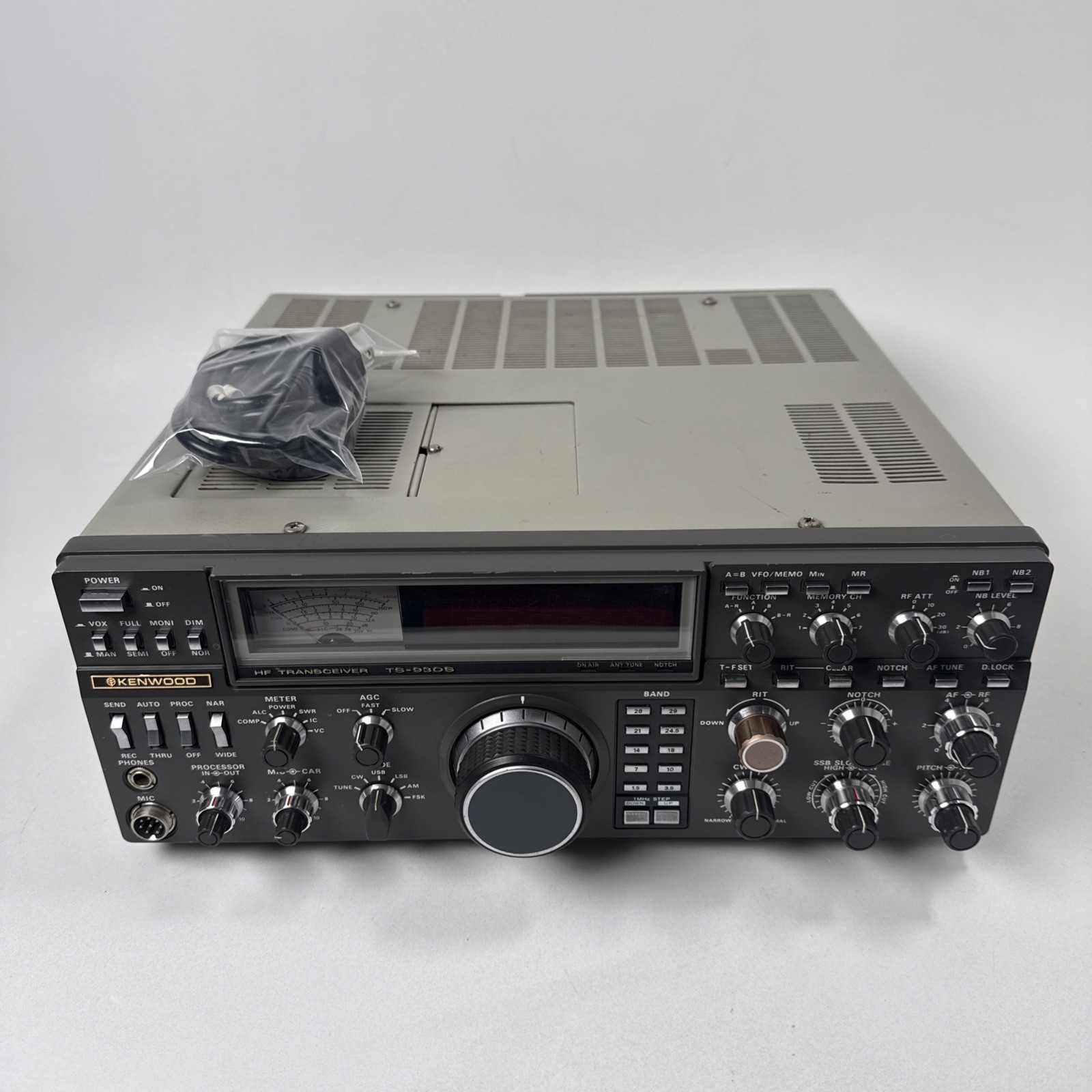 Kenwood TS-930S HF Transceiver Power Tested Parts/Repair UNTESTED READ Powers On