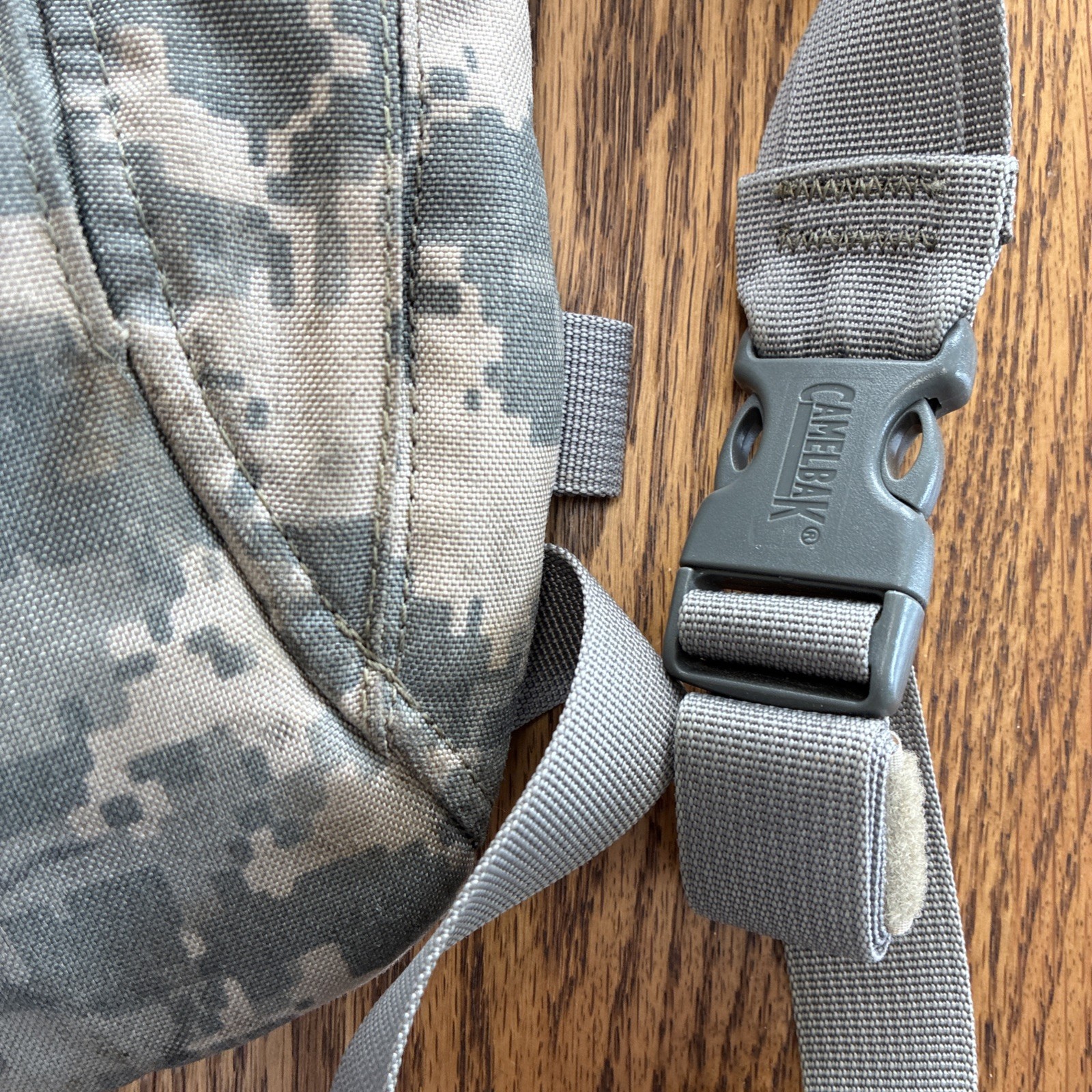 CAMELBAK Maximum Gear Lightweight Digital Camouflage Pack With Bladder
