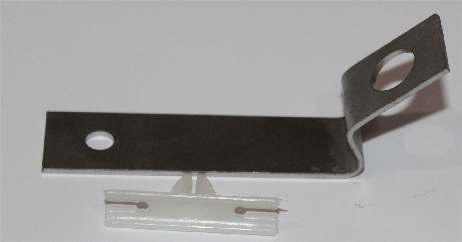 NEW 1970 Mopar B-Body 440-6 Idle Solenoid Wire Bracket/Clip