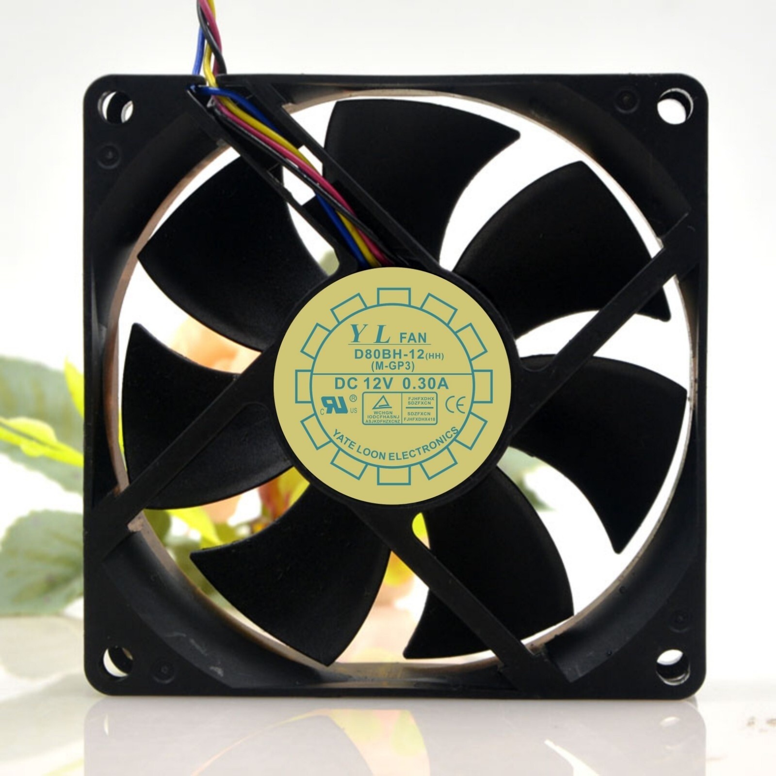 1 PCS Y L FAN Fan D80BH-12(HH) DC 12V 0.30A 8025 8CM 4pin Cooling Fan *tm
