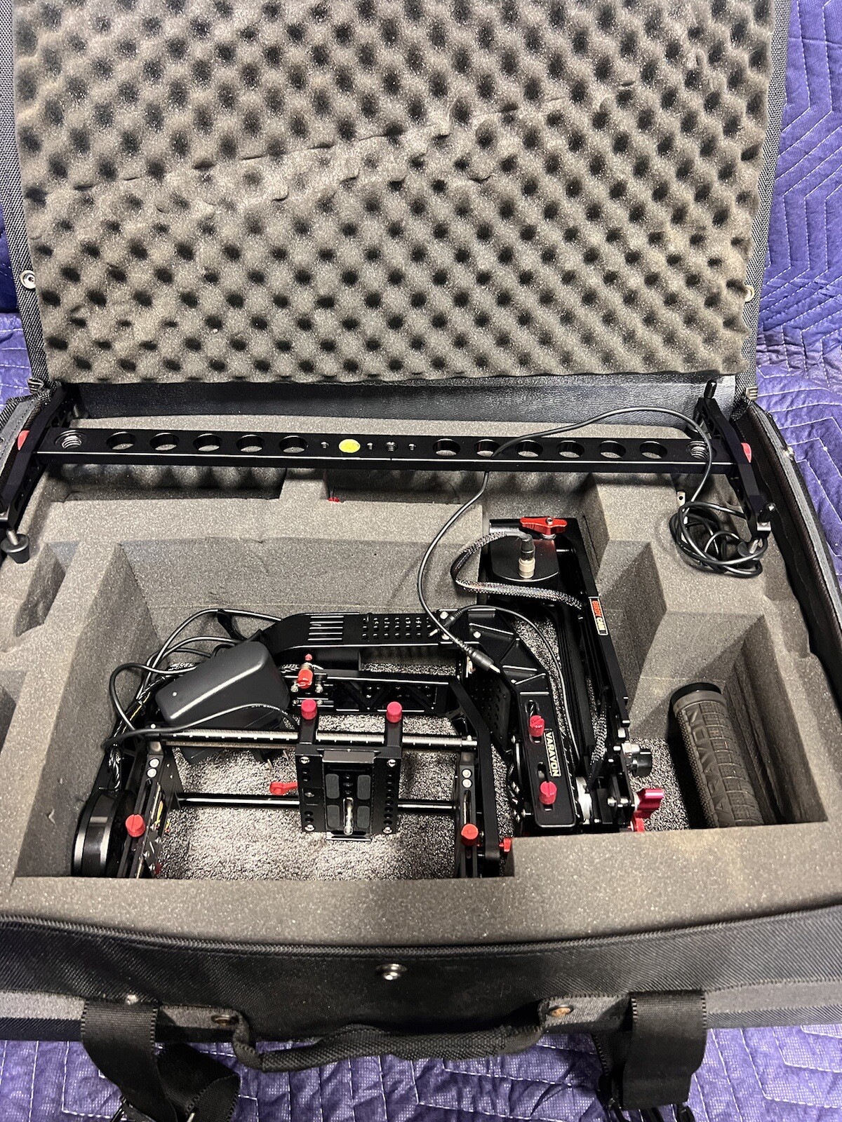 Varavon Birdy Cam 2 3 Axis Gimbal Stabilizer Kit with Parts. Camera
