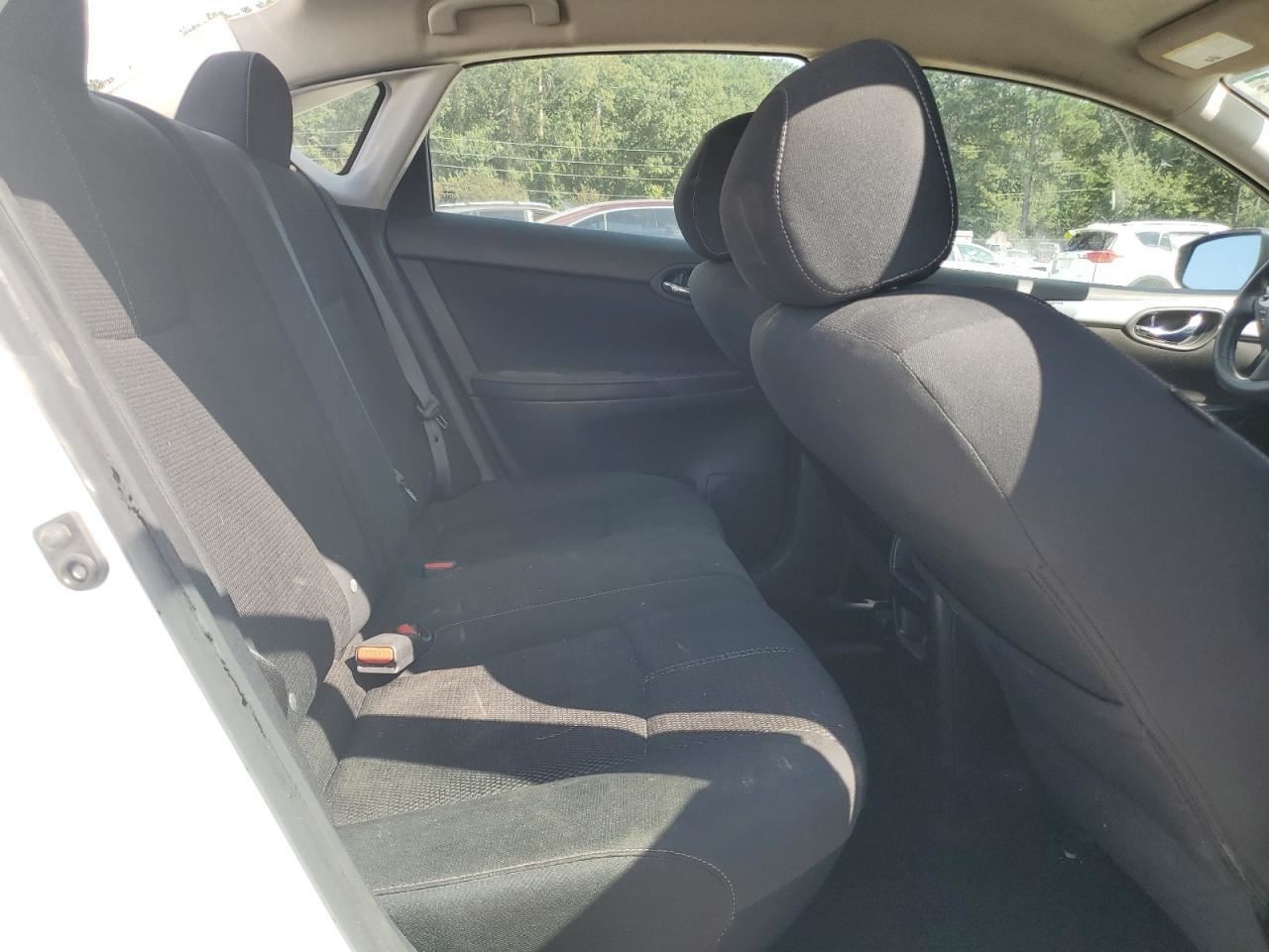 SENTRA 2018 Glove Box 4861350