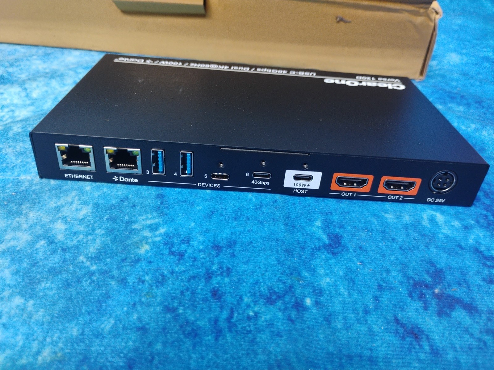 ClearOne Versa 120D, 910-300-120D