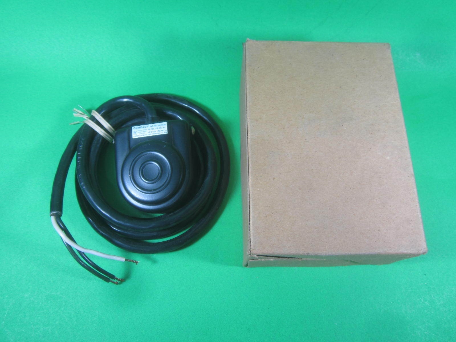Linemaster Compact Switch -- 491-SC36 -- New