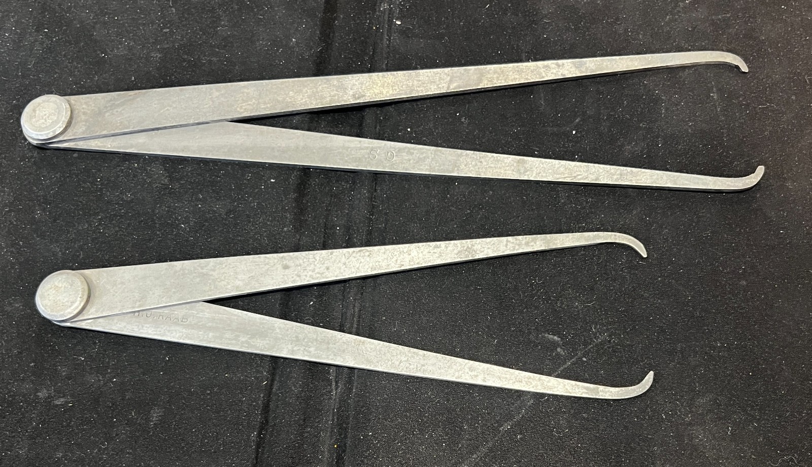 Hinged 8.5" and 11" Outside Diameter Calipers Unmarked