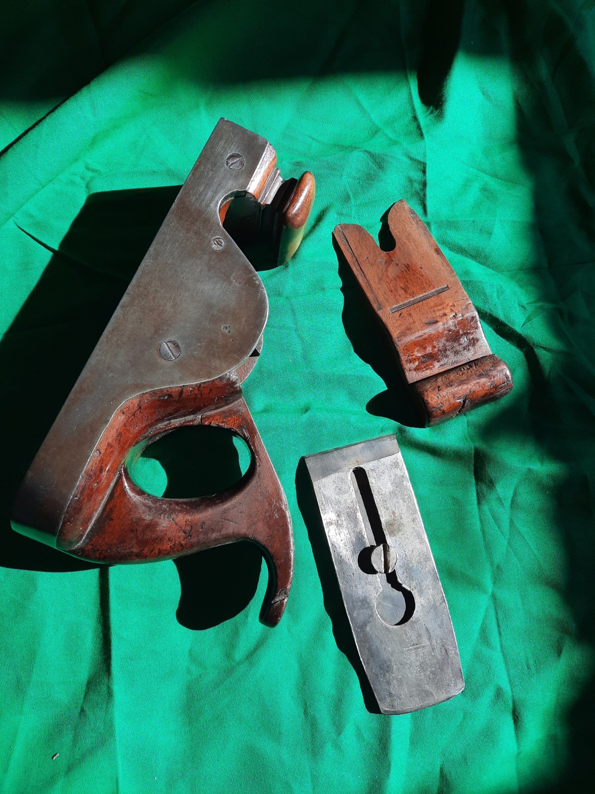 9" Infill smoothing plane with T. Ibbotson iron.
