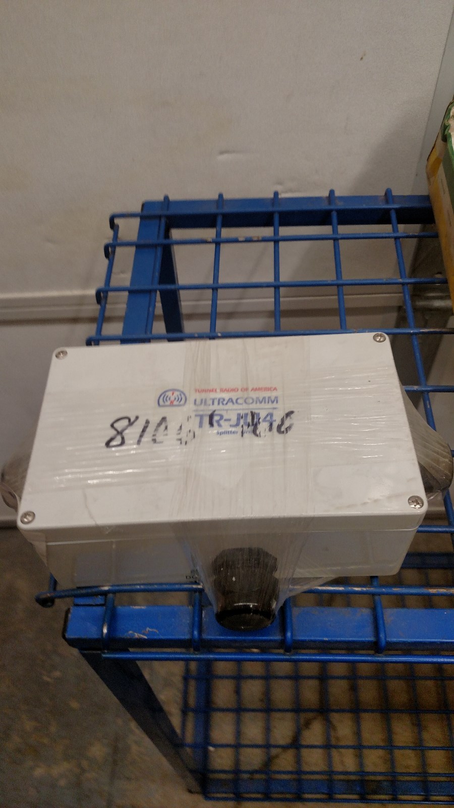 Tunnel radio of america Ultracomm TR-JU4 Splitter unit