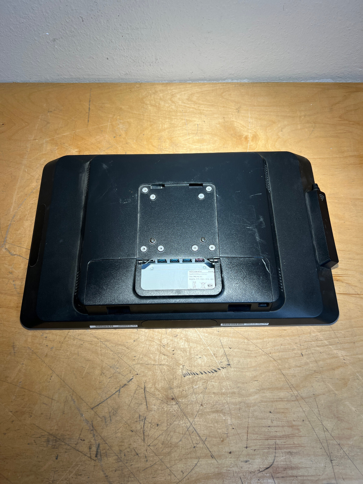 NCR RealPOS XR7Plus Model 7703-1518-8801 POS Touchscreen