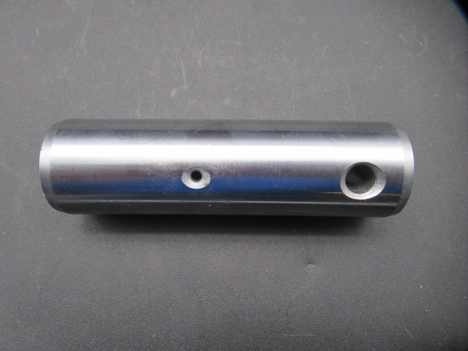 Genuine Caterpillar CAT 157-0940 31.8mm Outer Diameter Linkage Pin 1570940