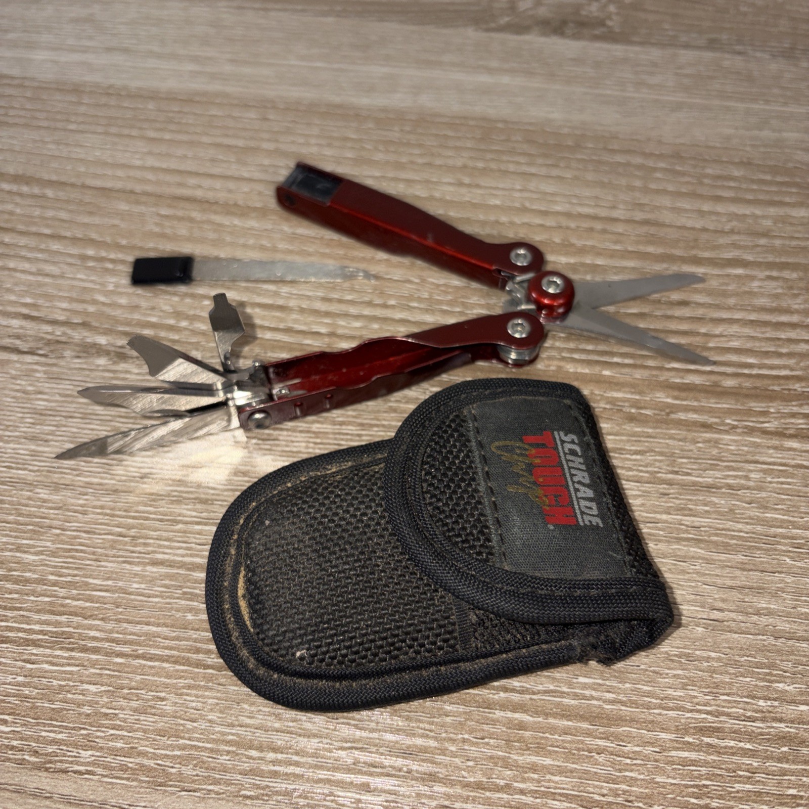 Schrade Tough Chip ST2 Compact Multi-Tool With Nylon Sheath USA