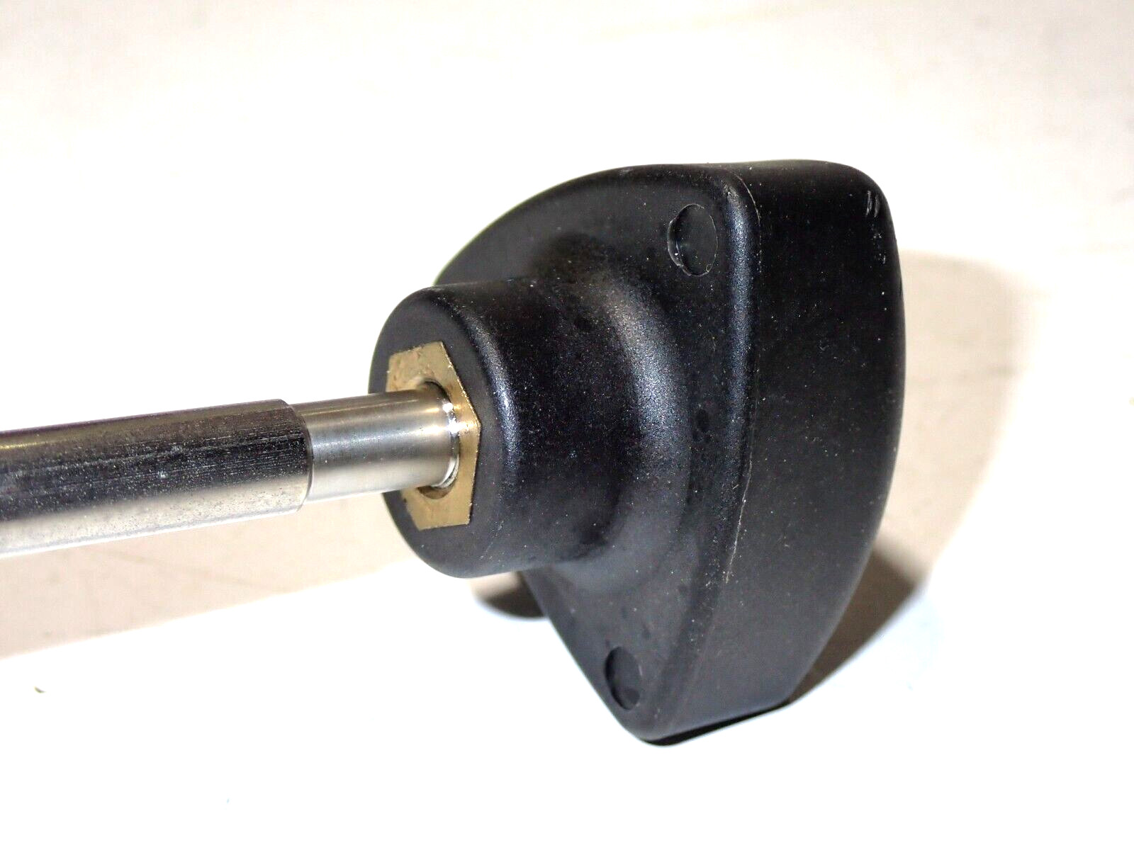 BIZERB 60800112501 THREE SQUARE KNOB SHAFT ASSEMBLY