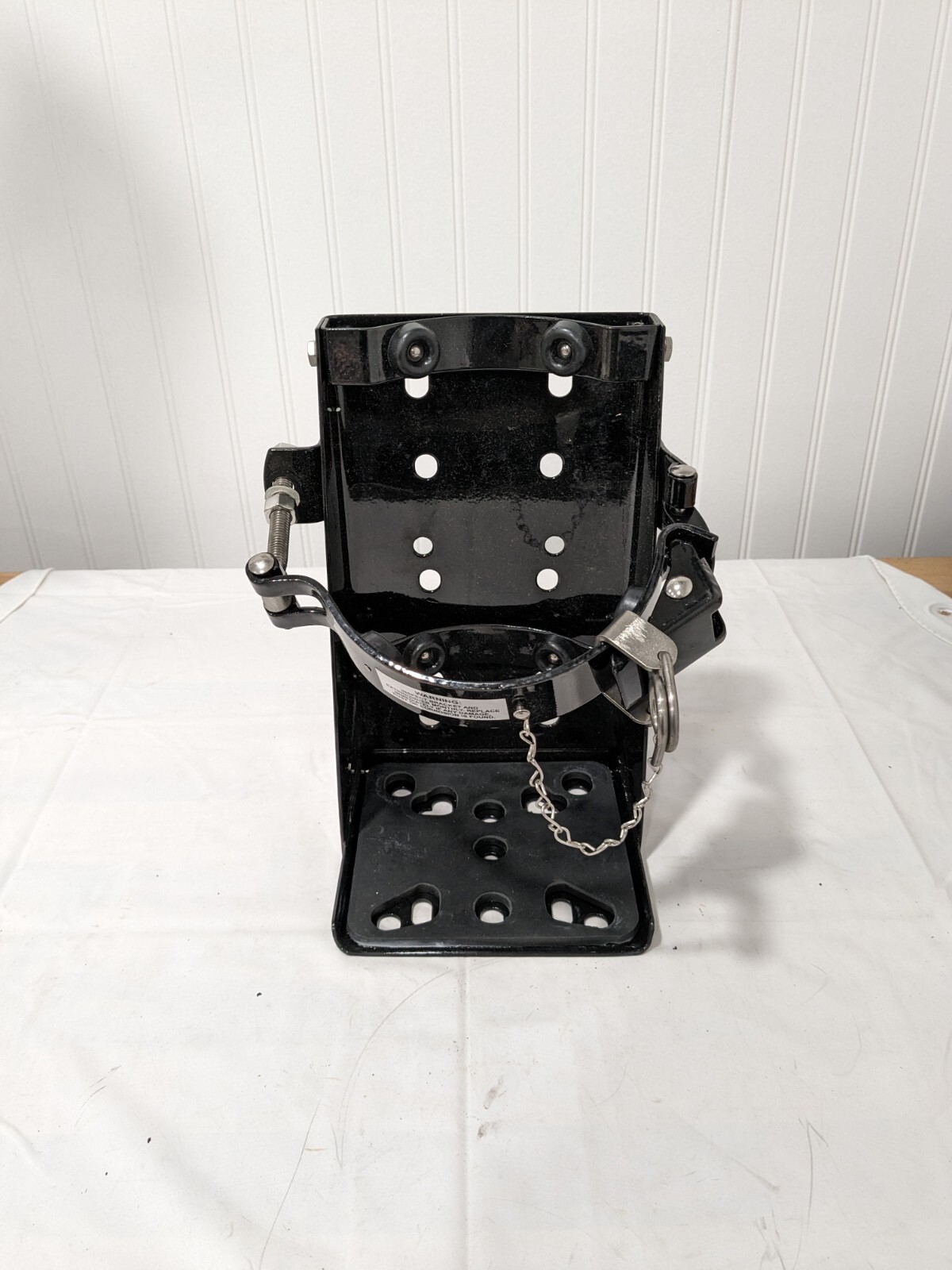 KIDDE Fire Extinguisher Mounting Bracket, Steel, For 10 lb Tank Weight 366242