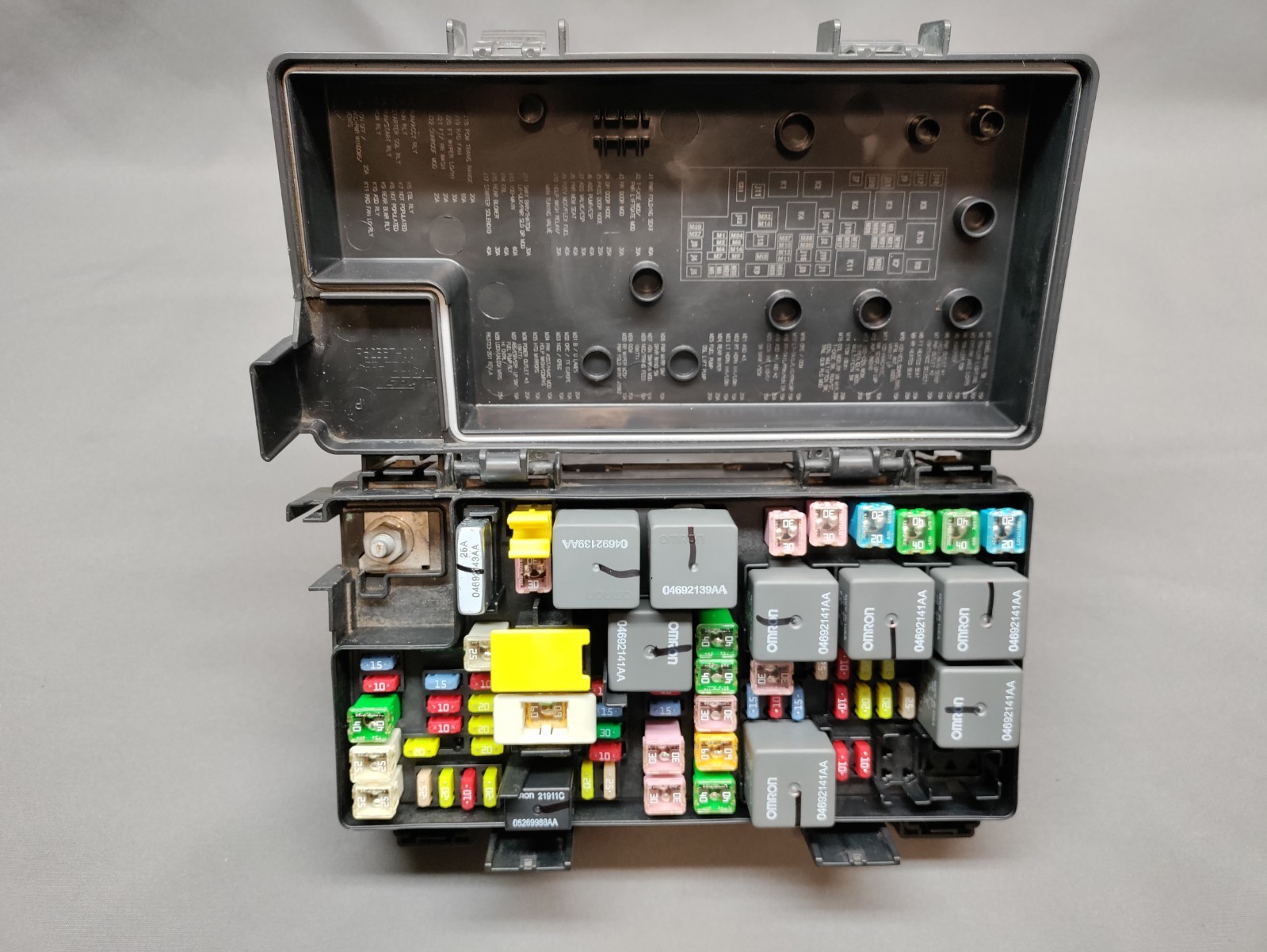 2010 Caravan Town & Country Fuse Box *Multifunction* TIPM 56046619AA