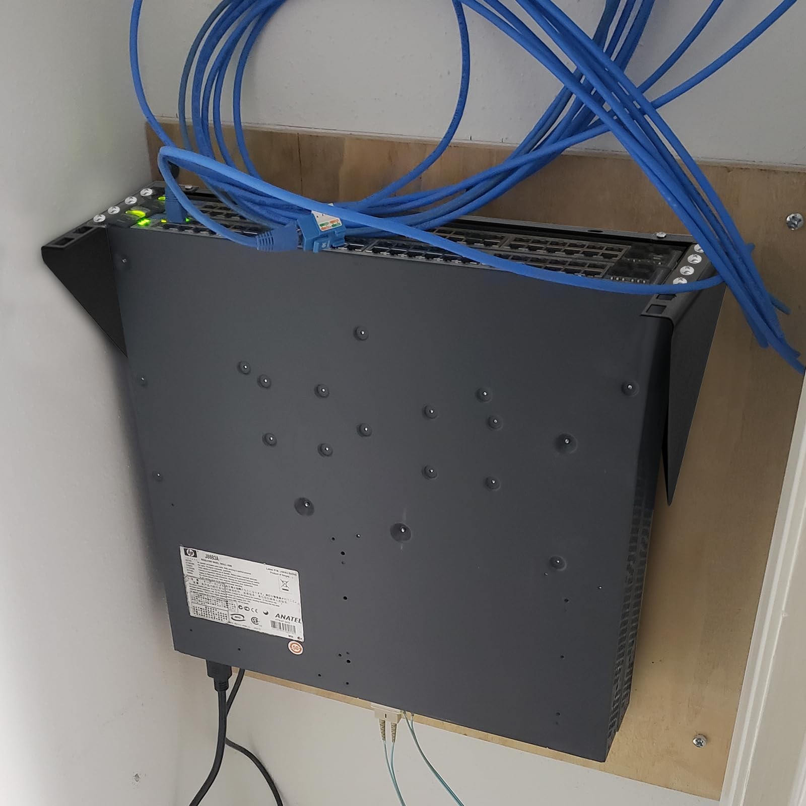 2U Hinged Wall Mount Patch Panel Bracket Vertical Rack for 19-inch Equipment