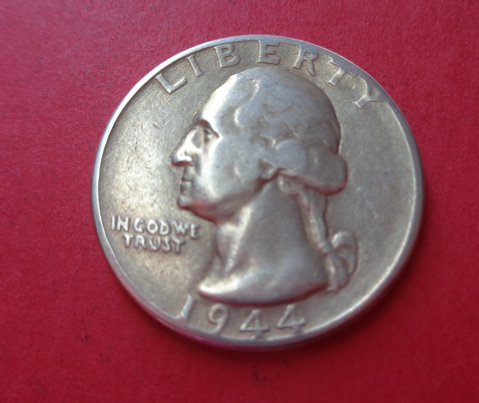 1944  SILVER   WWII  VINTAGE  WASHINGTON QUARTER F