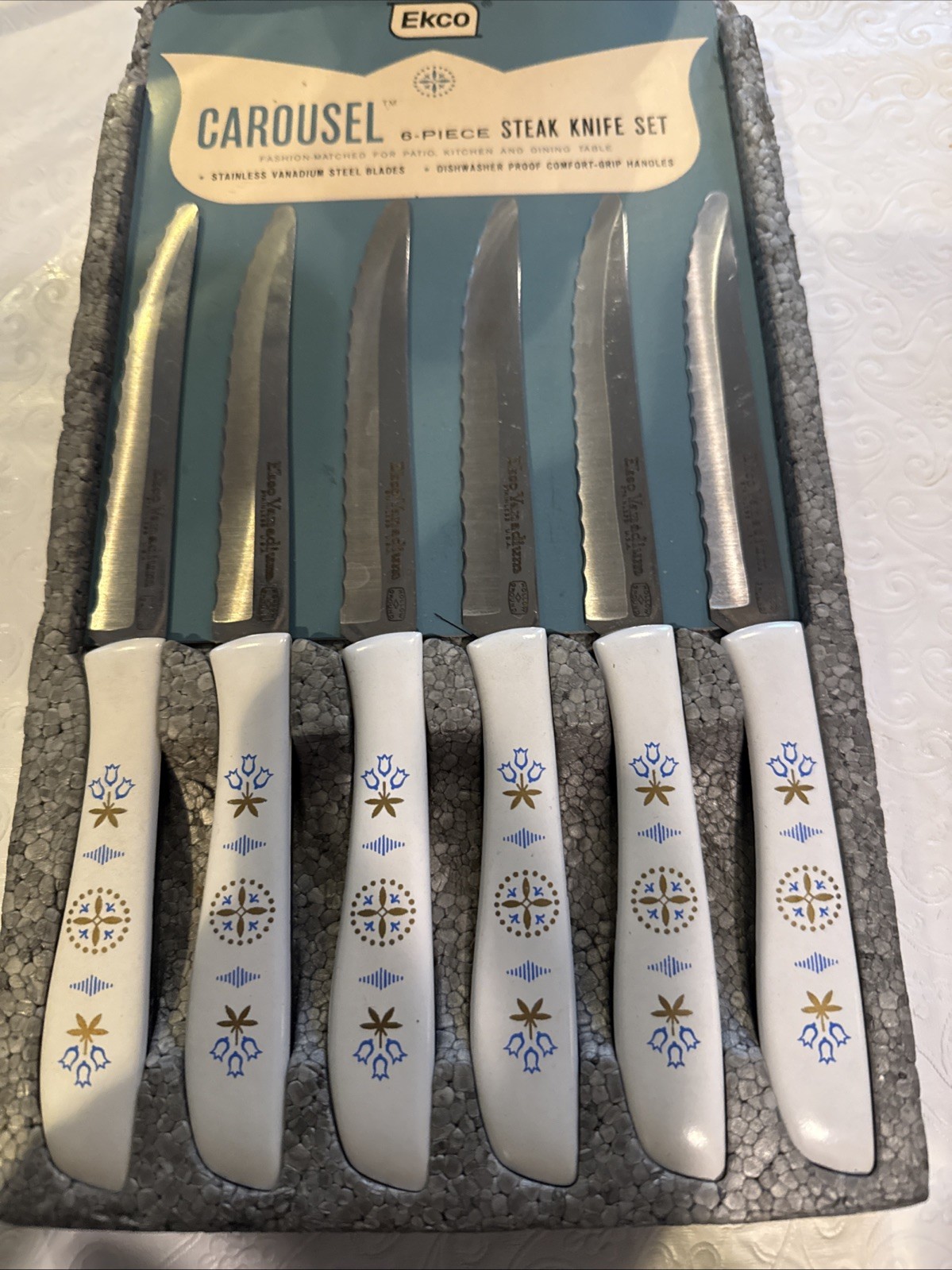 6 Vintage EKCO Vanadium Dutch Tulip Steak Knives USA Hollow Ground Set w Holder