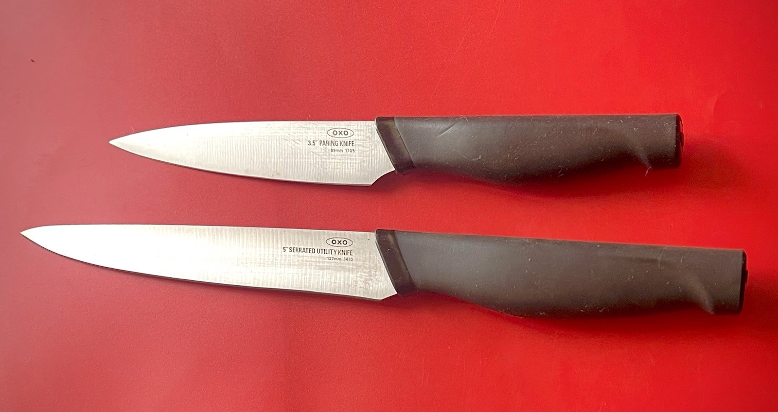 SET OF 2 OXO UTILITY MEDIUM & SMALL CHEF KNIFES PRIOWNED IN 👍 CONDITION