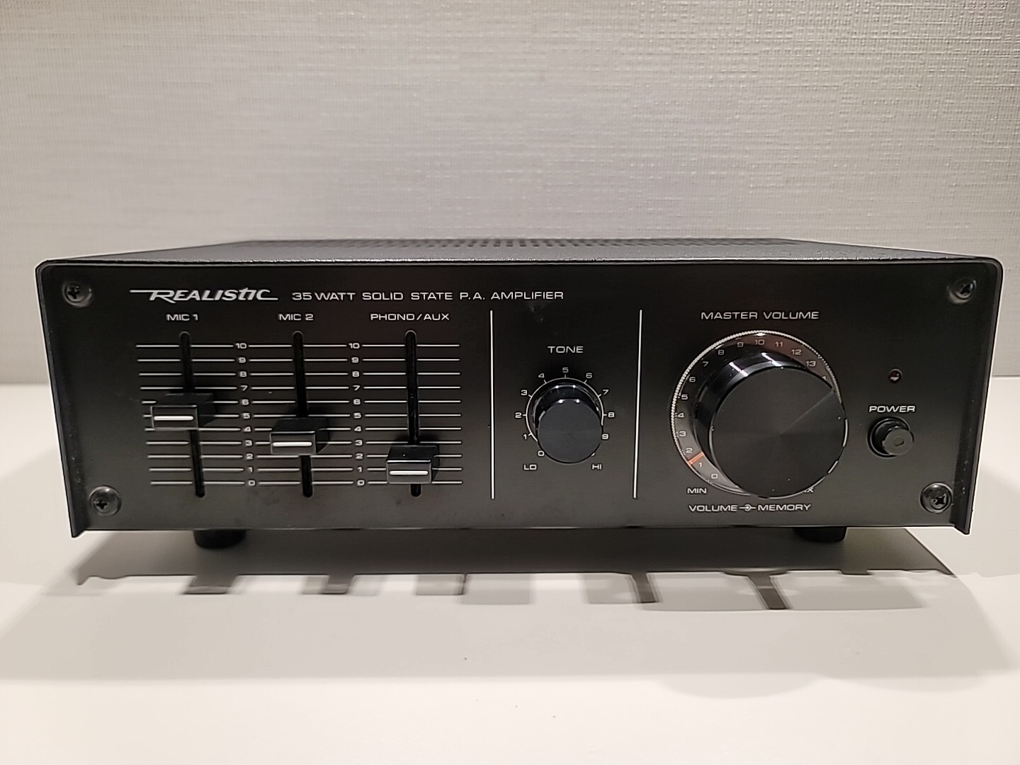 Vintage Realistic MPA-35A 35 Watt Amp Solid State Amplifier RCA Stereo Wired