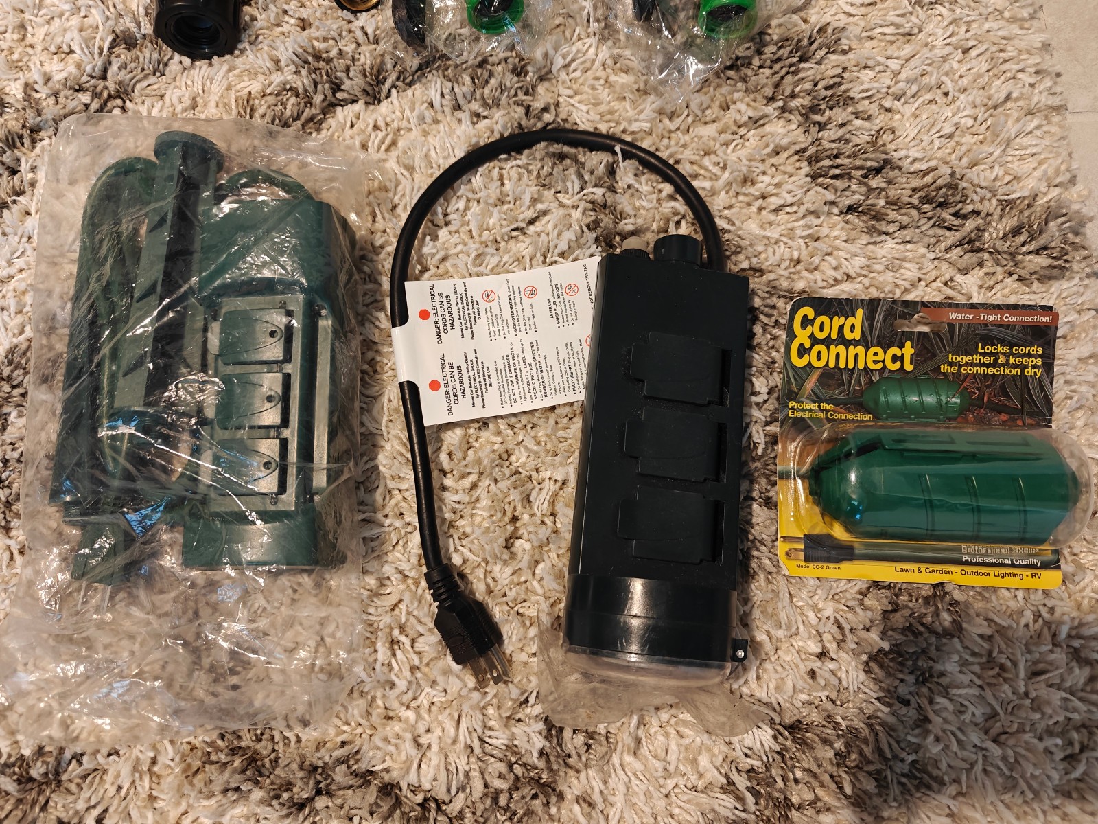 Lot of 6-Outlet Outdoor Yard Power Stakes + Cord Connect Cord Lock