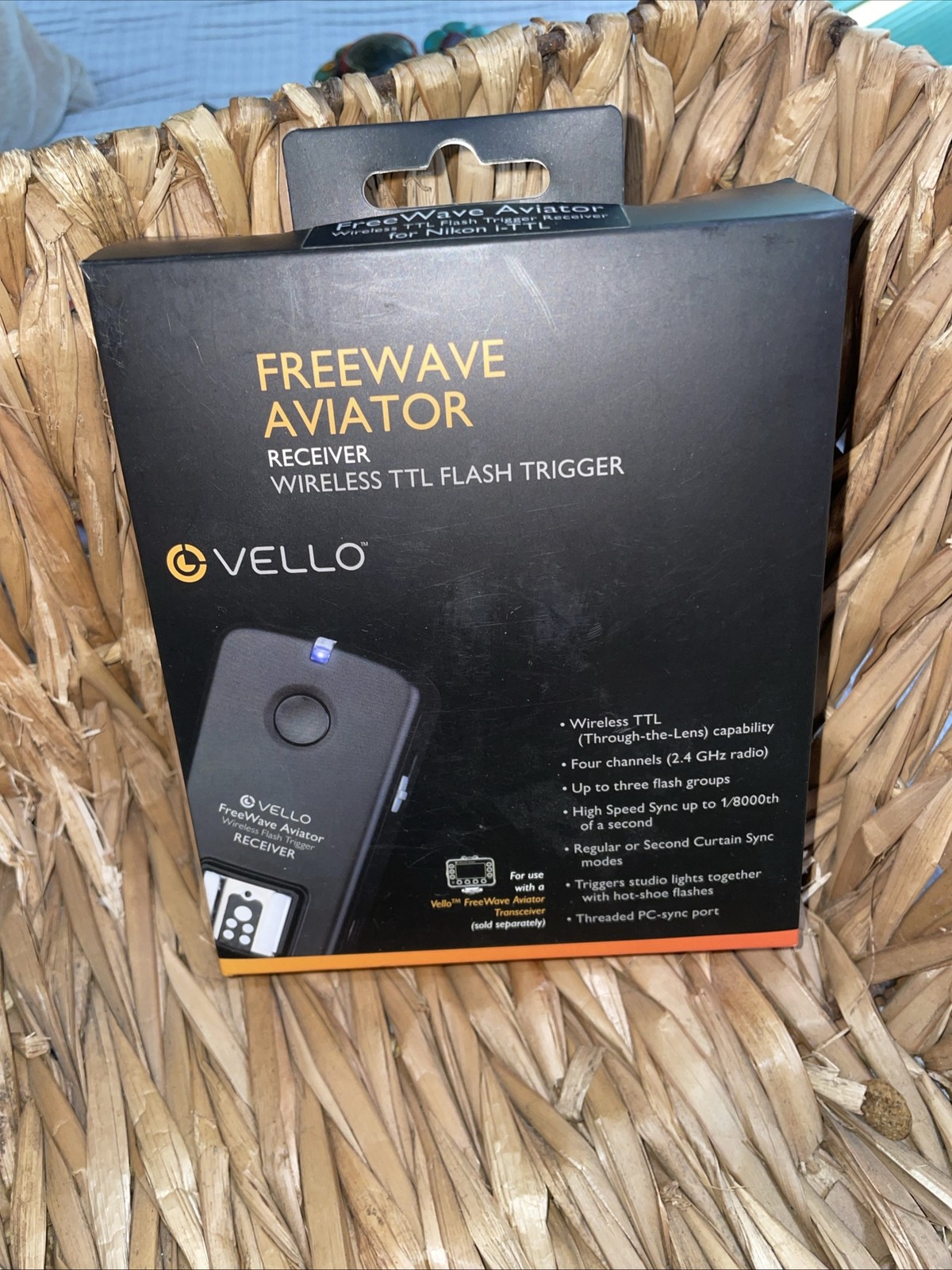 New Vello FreeWave Fusion - Wireless Flash Trigger and Receiver for NIKON NIB