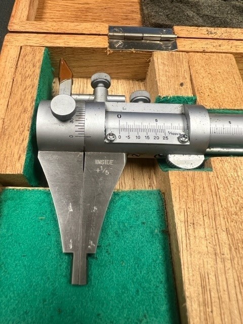 Vintage Mitutoyo Universal Vernier Caliper 190 - 101