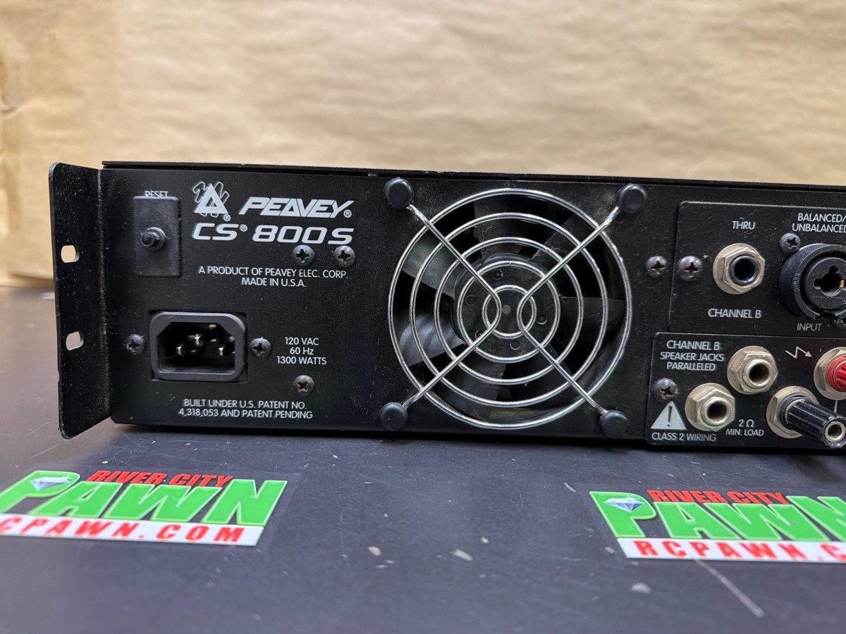 PEAVEY CS800S rack gear power amplifier (R7A016052)