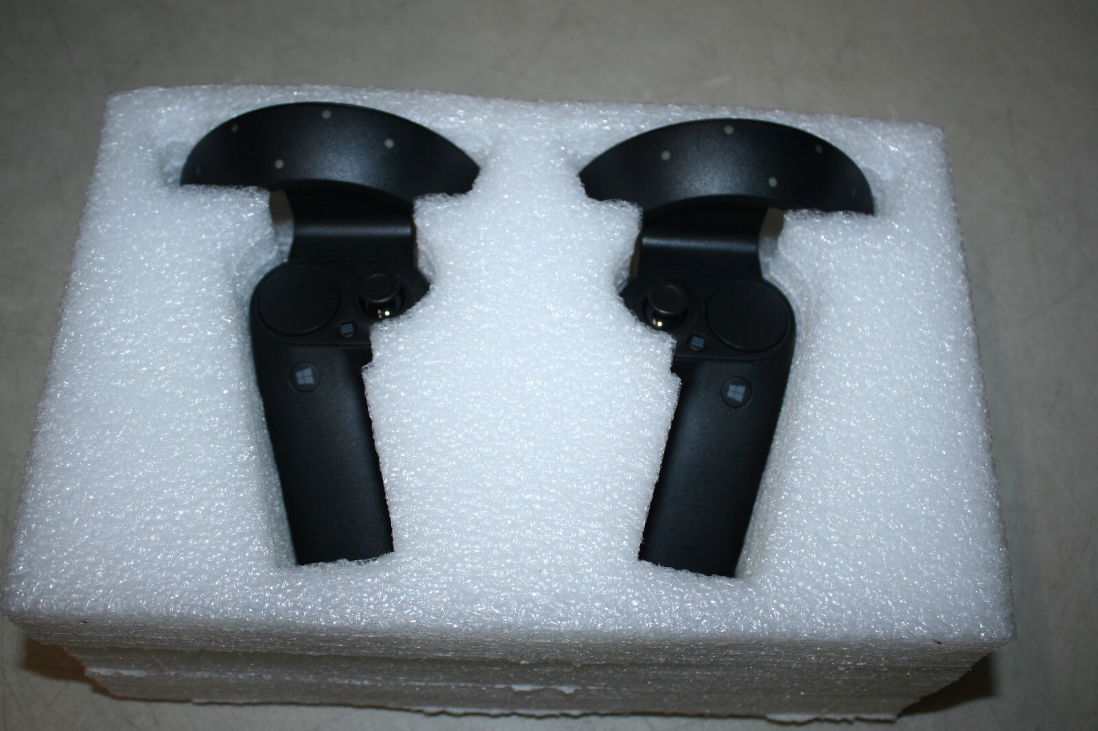 Microsoft Windows A85 CYK VR Controller Knuckles Left & Right