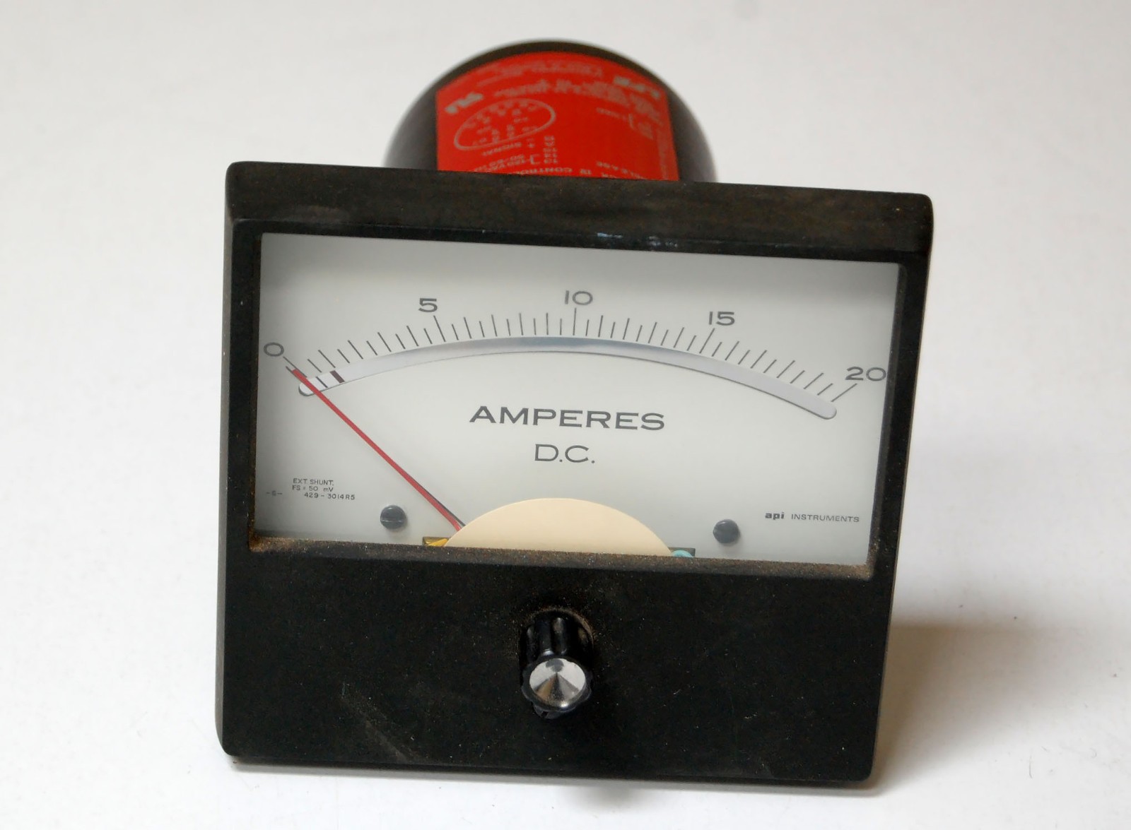API Compack IV Controller Panel Meter 0-20 Amperes DC Shielded Setpoint NEW