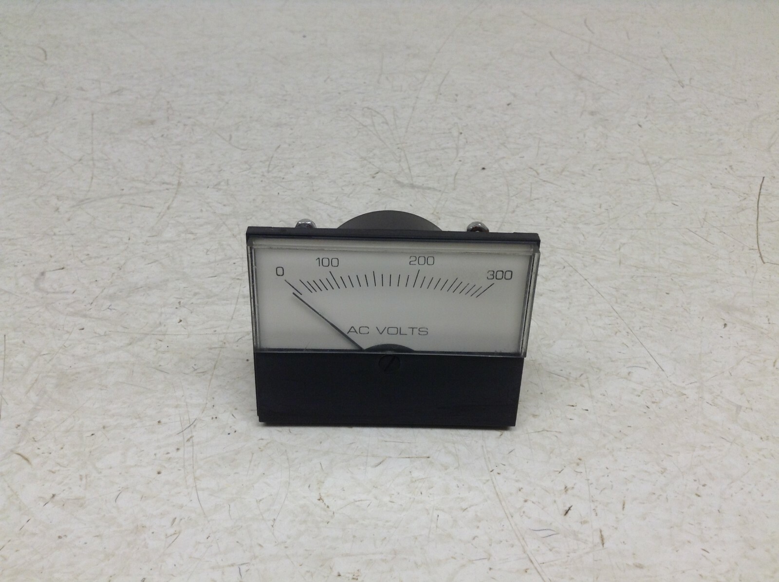 TE 1415 AC Volts Volt Meter Displace 0-300 (TSC)