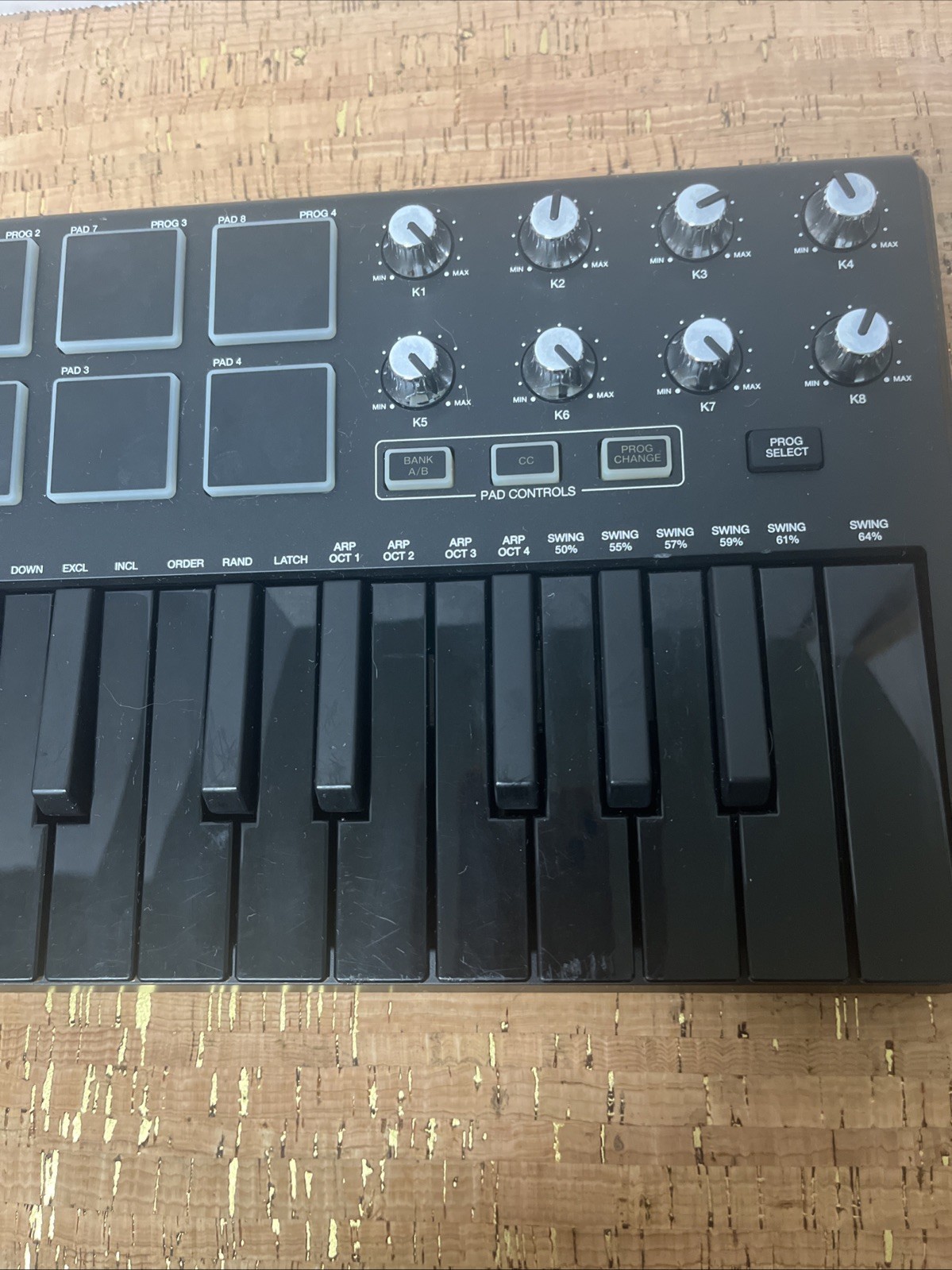 Akai Professional MPK Mini MIDI Controller No Cord