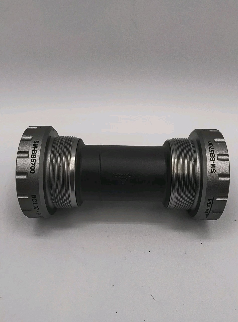 Shimano 105 SM-BB5700 BSA Bottom Bracket