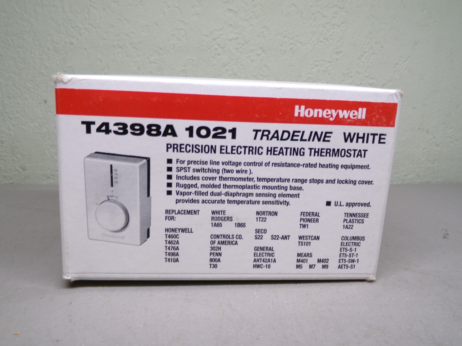 HONEYWELL T4398A1021 PRECISION ELECTRIC HEATING THERMOSTAT