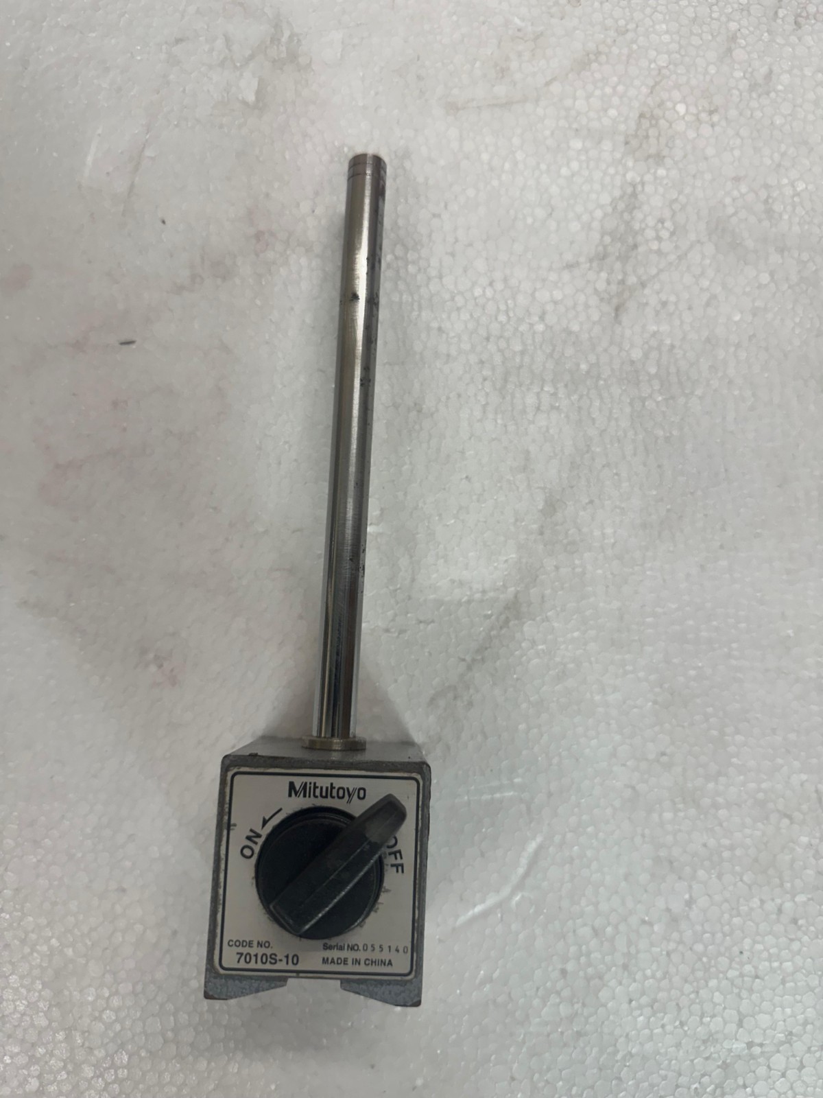 Mitutoyo 7010S-10 Magnetic Stand For All Dial Indicators