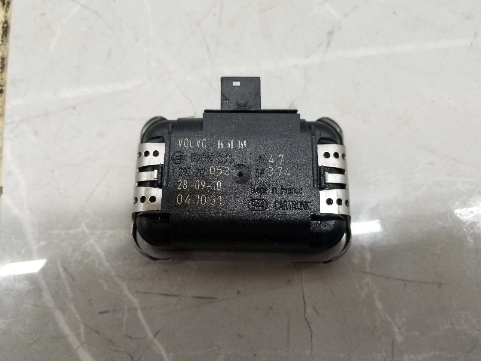 2011 VOLVO V50 RAIN SENSOR 86 48 049 #004624