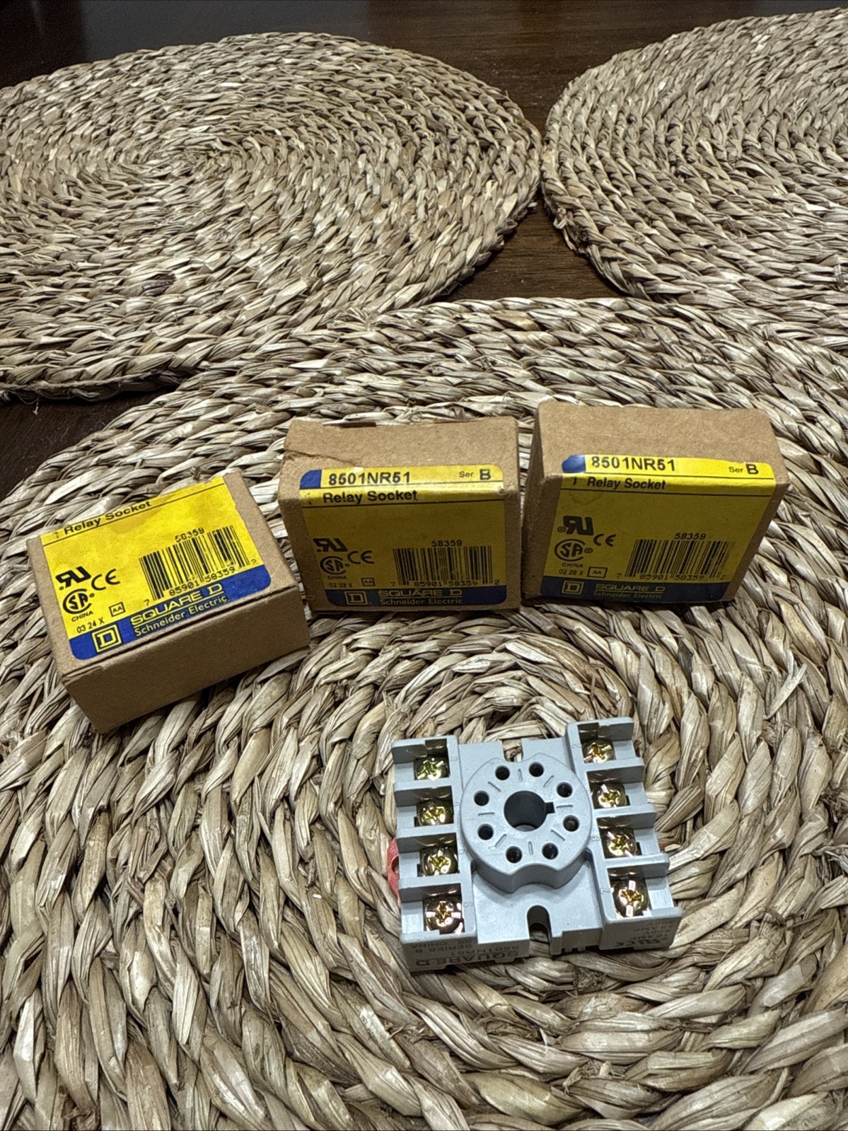 Square D 8501NR51 Relay Socket 8 Pin Octal DIN Rail Mount Lot of 3