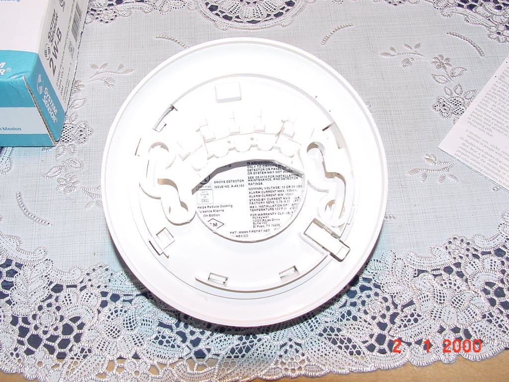 System Sensor 2 W-B, Two-Wire Photoelectric Smoke Detector Power & Zone Circuit
