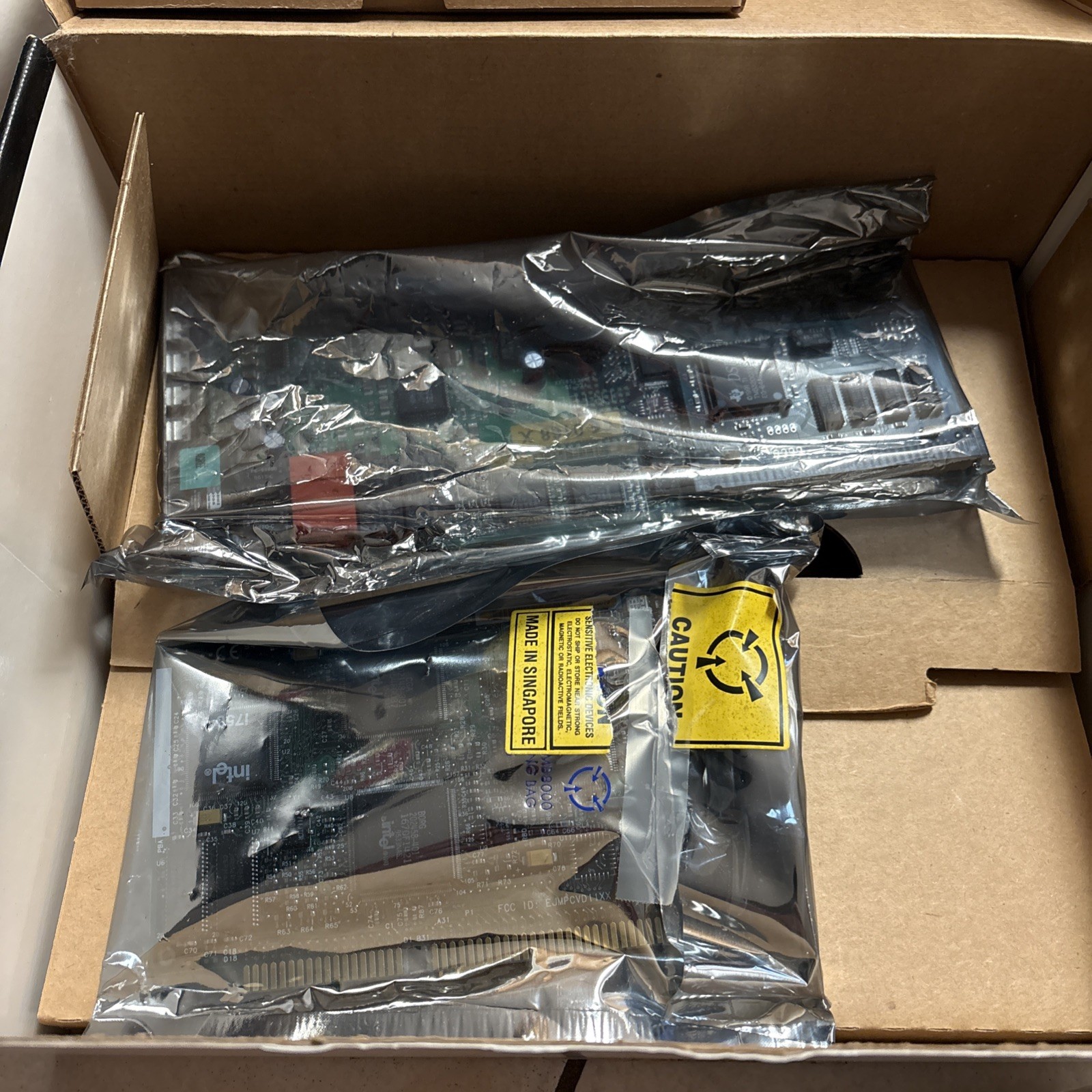 Lot 2 Intel ProShare Conferencing Video System 200, Untested Parts Only See Pics