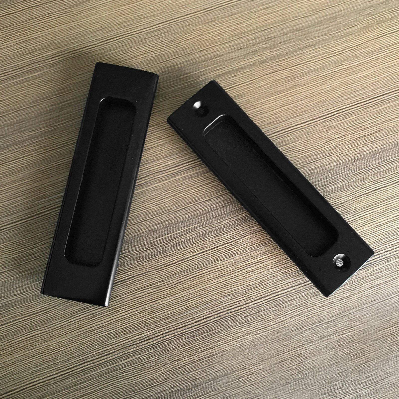 7 Inch Matte Black Sliding Barn Door Handle Flush Pull Handle with Flat Bottom