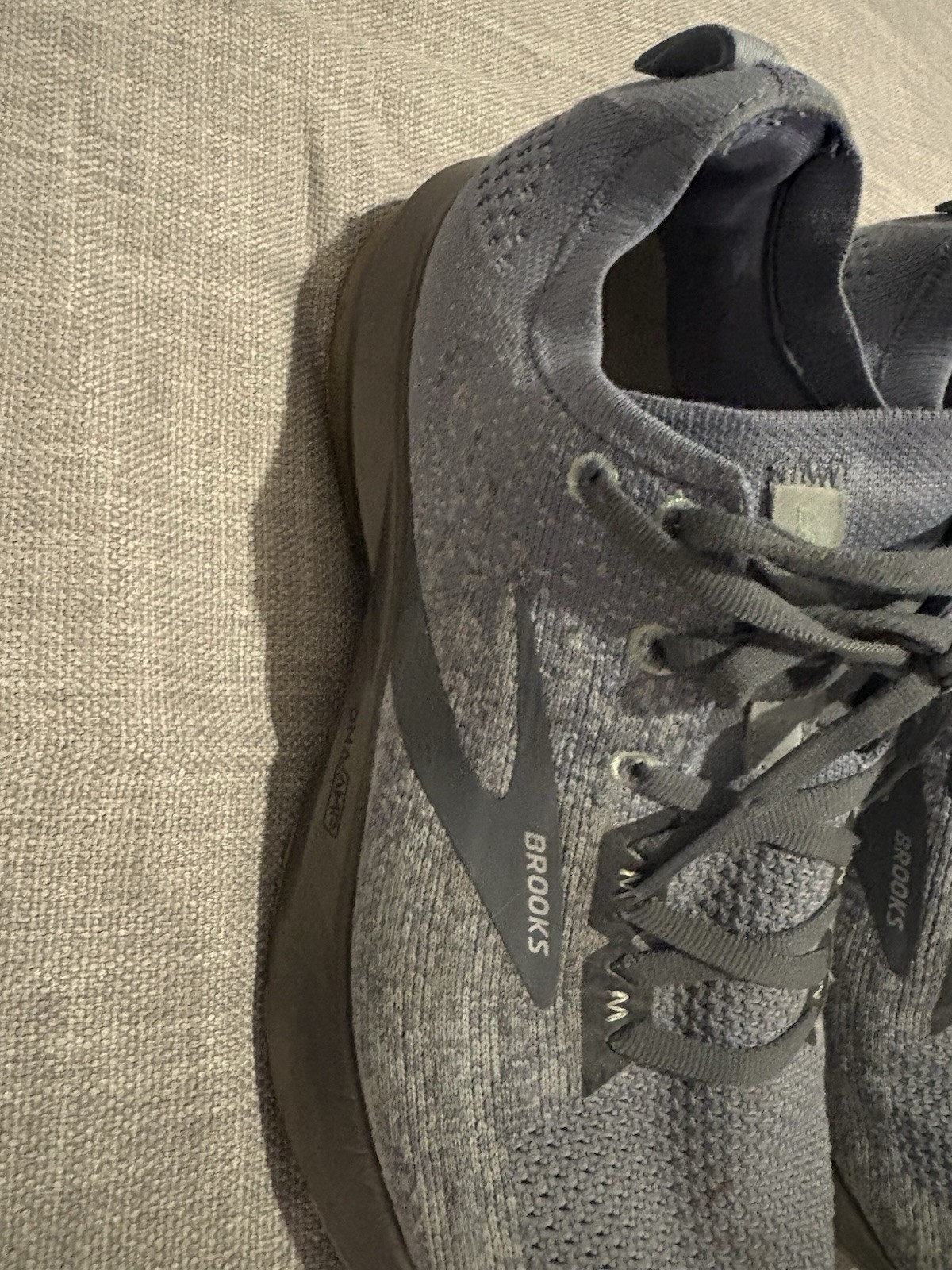 Brooks Men's Gray Mesh Breathable Running Shoes Athletic Low Top