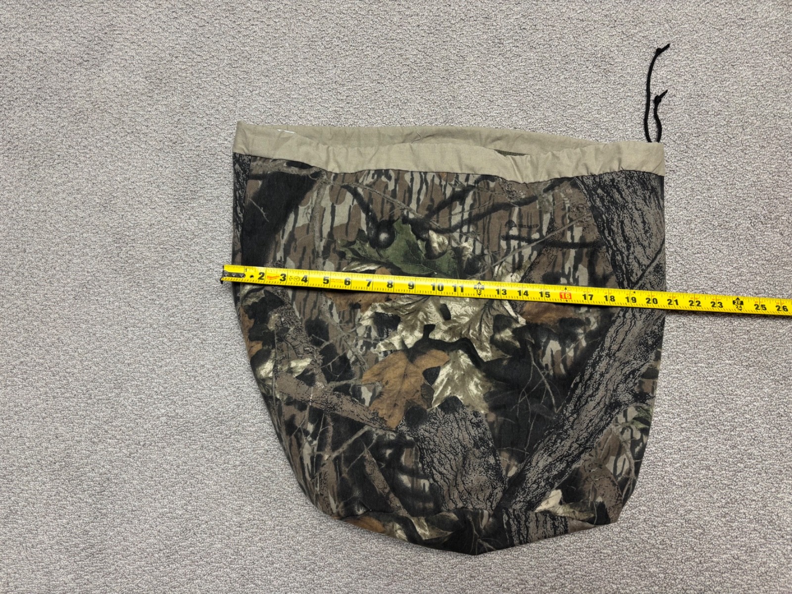 Vintage Camouflage ScentLok hunting cinch camping archery bag used  Scent Lok