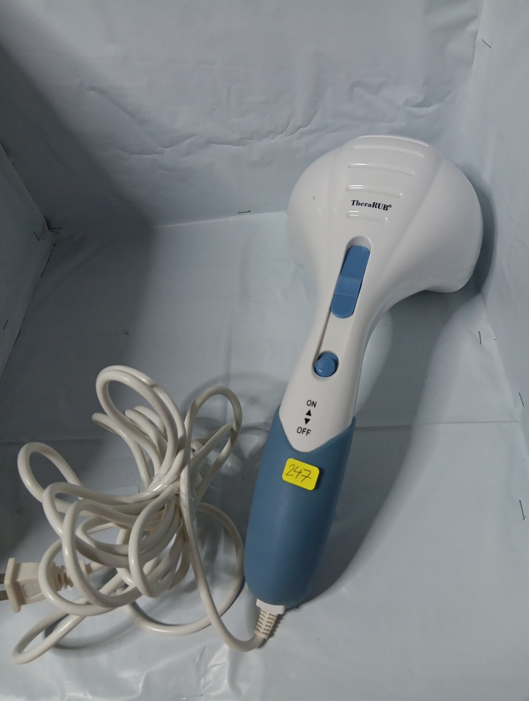 Double Head Massager, Easy Grip Handle, Variable Speeds of Pulsation Its Working