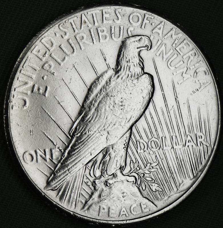 1927-p Silver Dollar. High Grade (Inventory A)