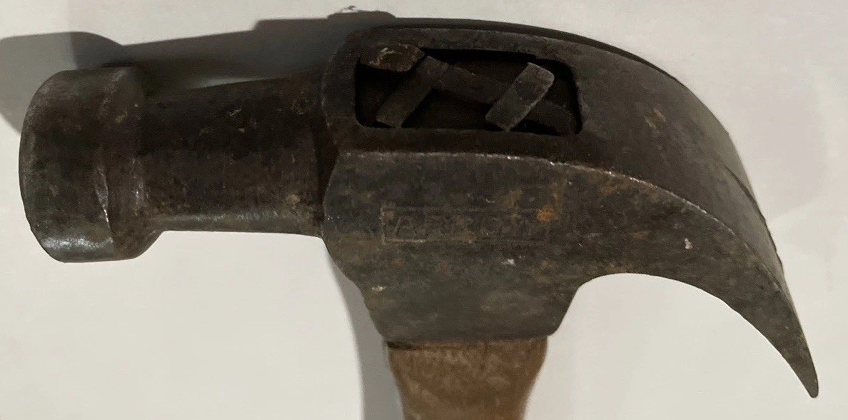 Vintage Arrow Wooden Handle claw hammer