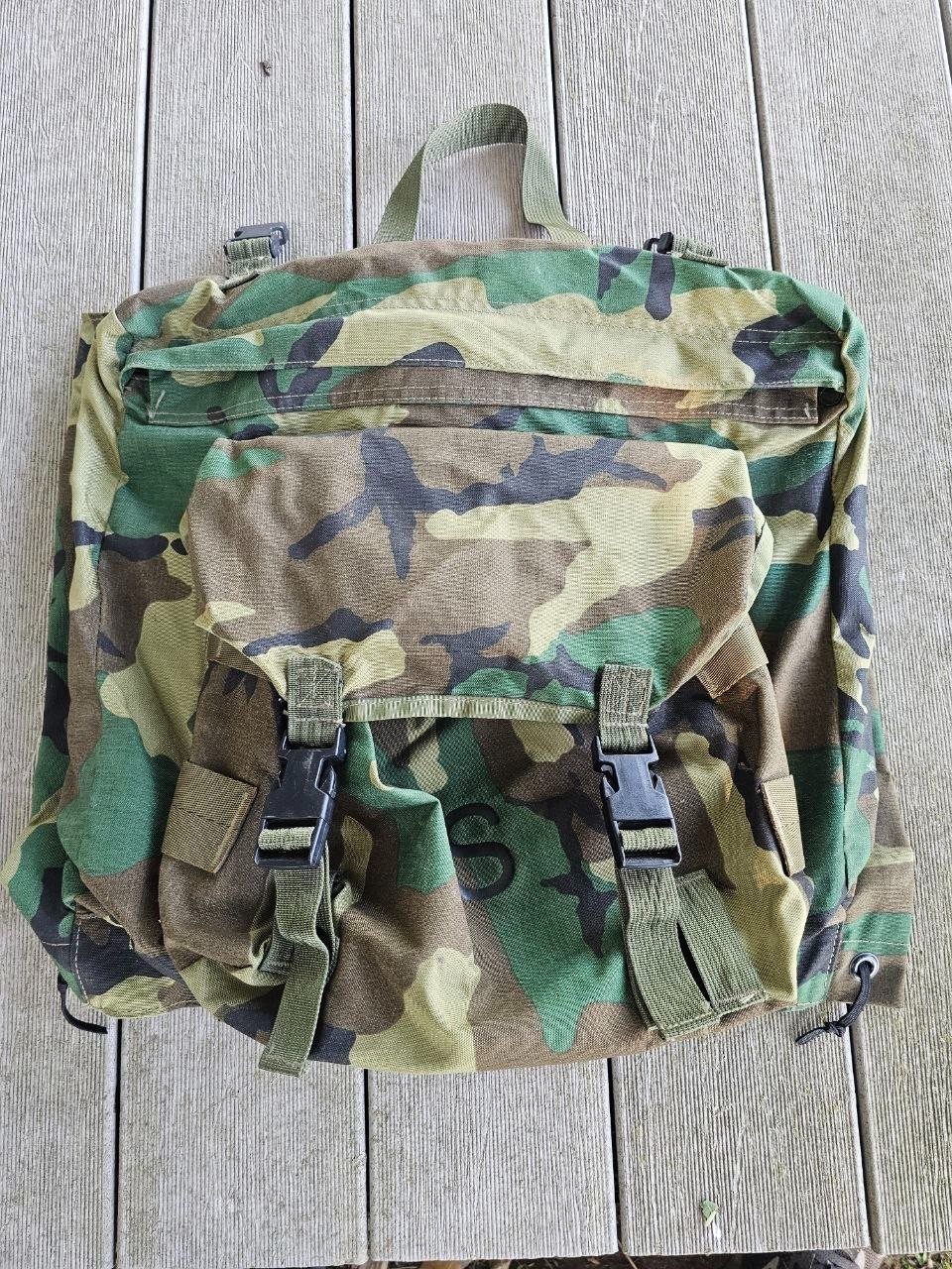 US Military M81 Woodland combat patrol back pack 8465-01-286-5356