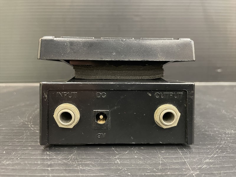 Ibanez WH10 Wah Pedal Plastic Body Used Black Case John Frusciante Model