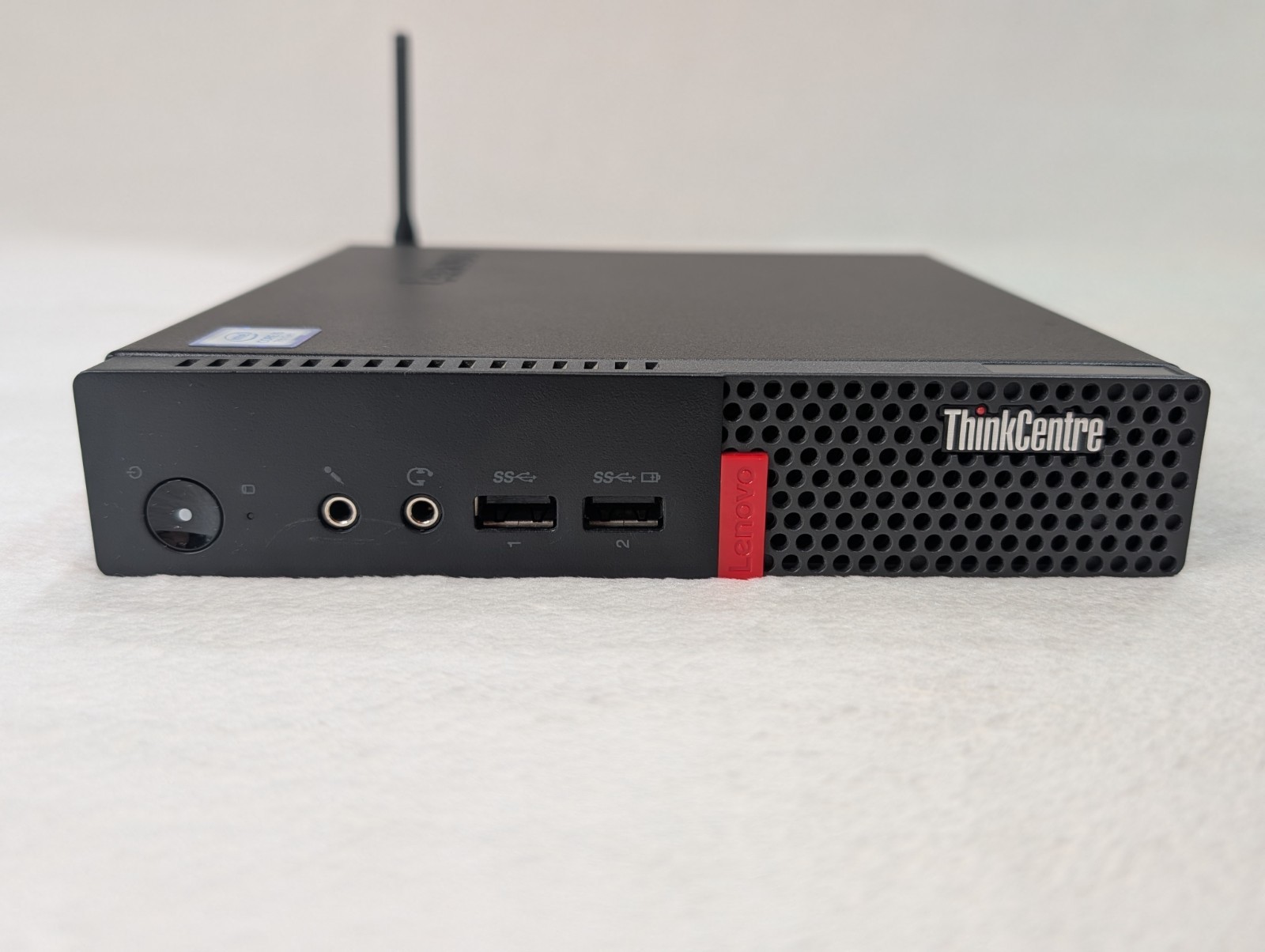 Lenovo ThinkCentre M710q Tiny I5-7500T @ 2.7GHz 256GB NVME 8GB RAM WIN11PRO WIFI