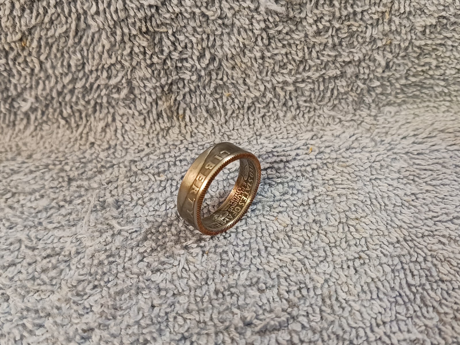 1986 Washington Quarters, Handmade Coin Ring, Size 8