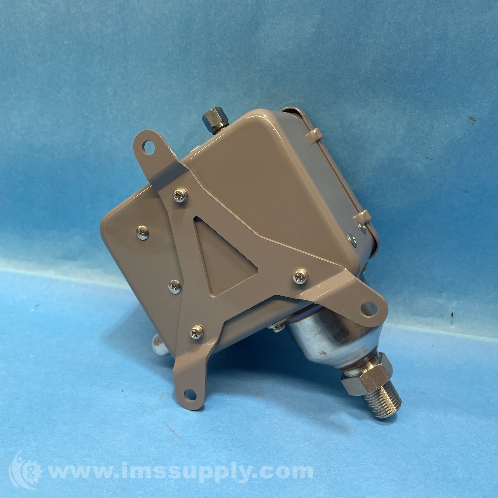 SMC ISG111-N031 Pressure Switch FNOB