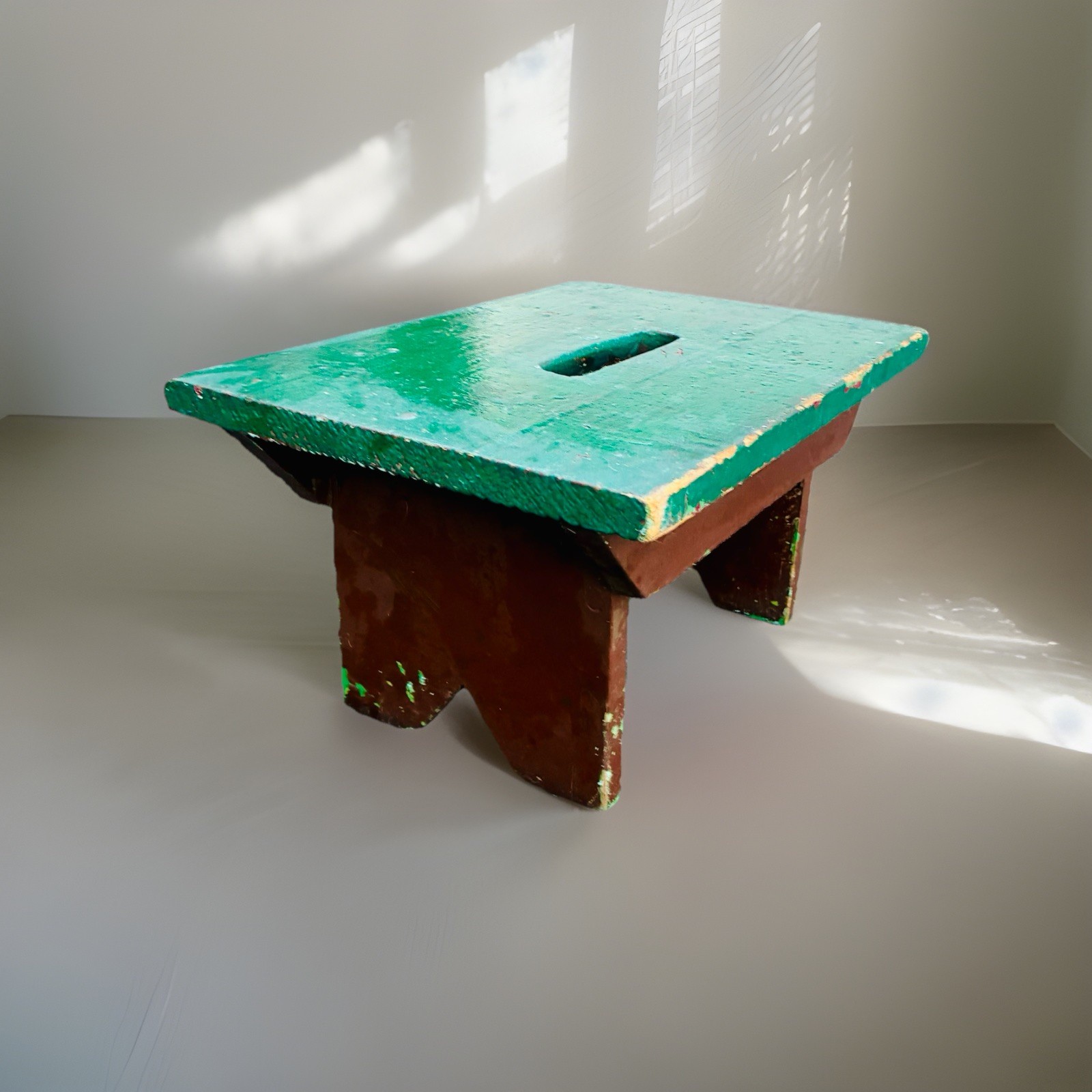 VINTAGE Foot Stool Wooden Painted Green Primitive Farmhouse Bench with Handle
