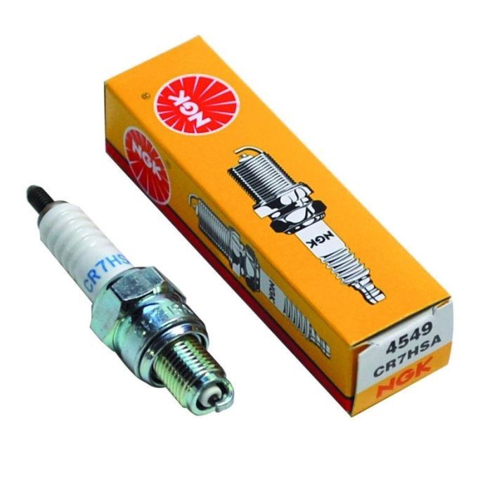 Royal Enfield INTERCEPTOR 650 2019 2020 2021 2022 NGK Spark Plug CR8E